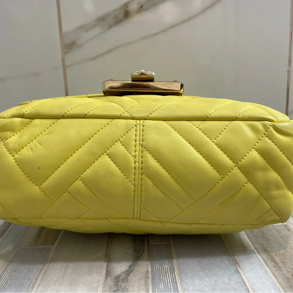 Michael Kors 35SOGP6F2U Peyton Medium Shoulder Flap Vegan Faux Sunshine - Picture 7 of 16